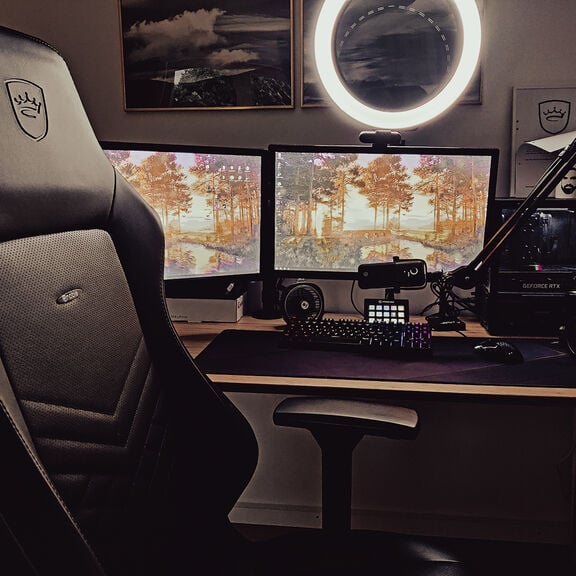 noblechairs - Twitch Setup